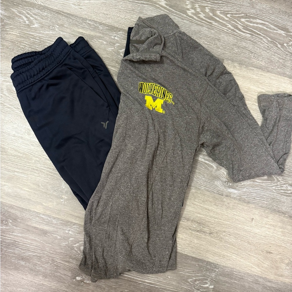 Men’s Michigan Wolverines Gray Quarter-Zip Pullover